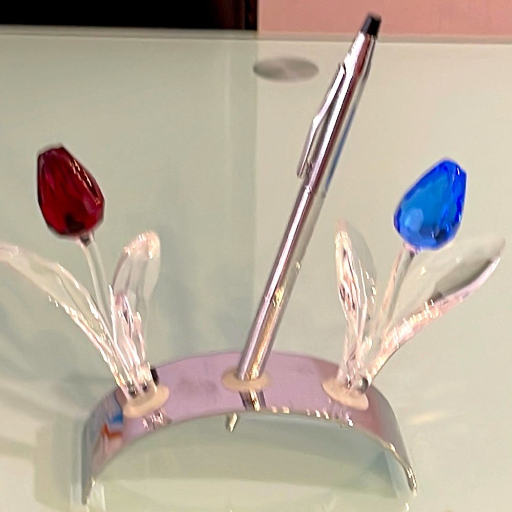 NWOT-Vintage Swarovski Crystal Paperweight Stand/Pen Holder